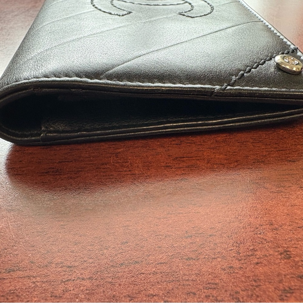 Chanel Black Chevron Wallet WOC - Picture 13 of 16